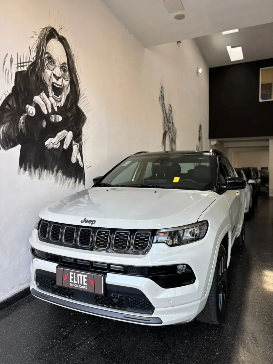 Mira esta publicación de Jeep Compass 2025 en Motordil