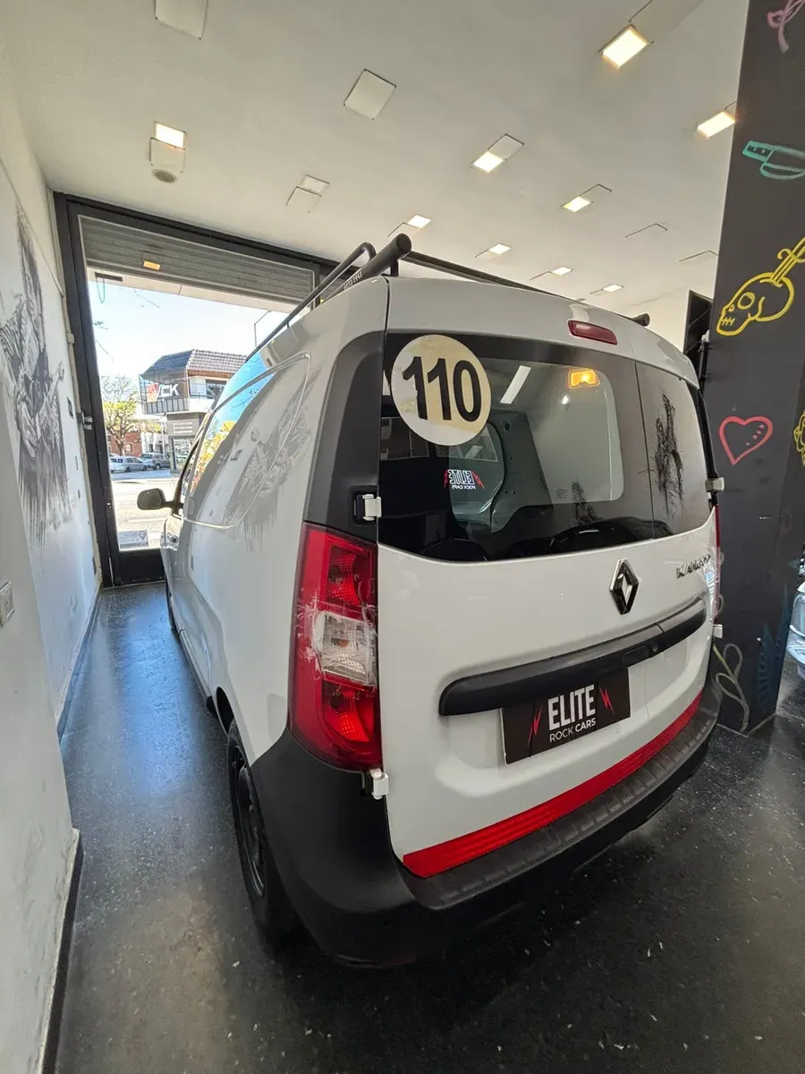 Mira esta publicación de Renault Kangoo 2023 en Motordil