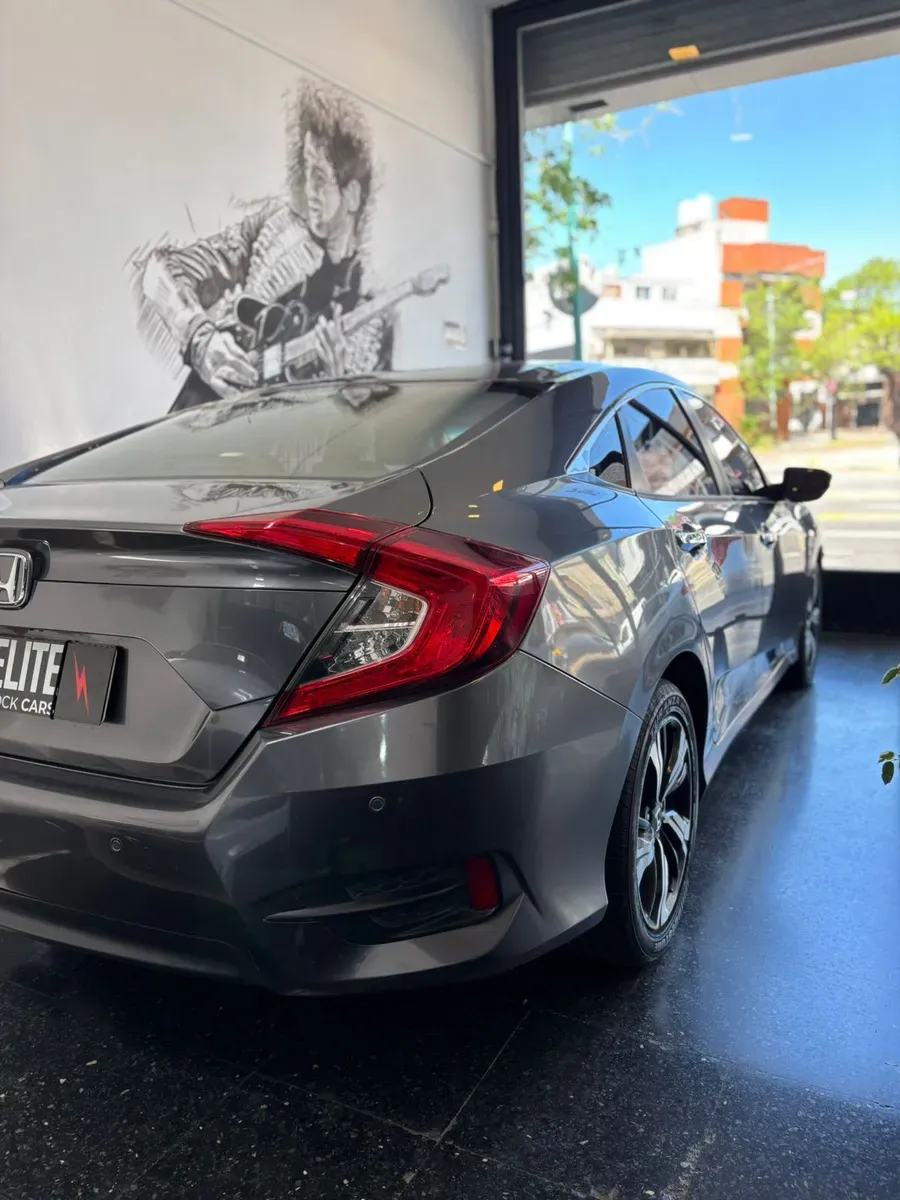 Mira esta publicación de Honda Civic 2018 en Motordil