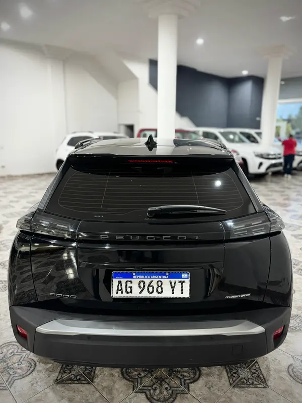 Mira esta publicación de Peugeot 2008 2025 en Motordil