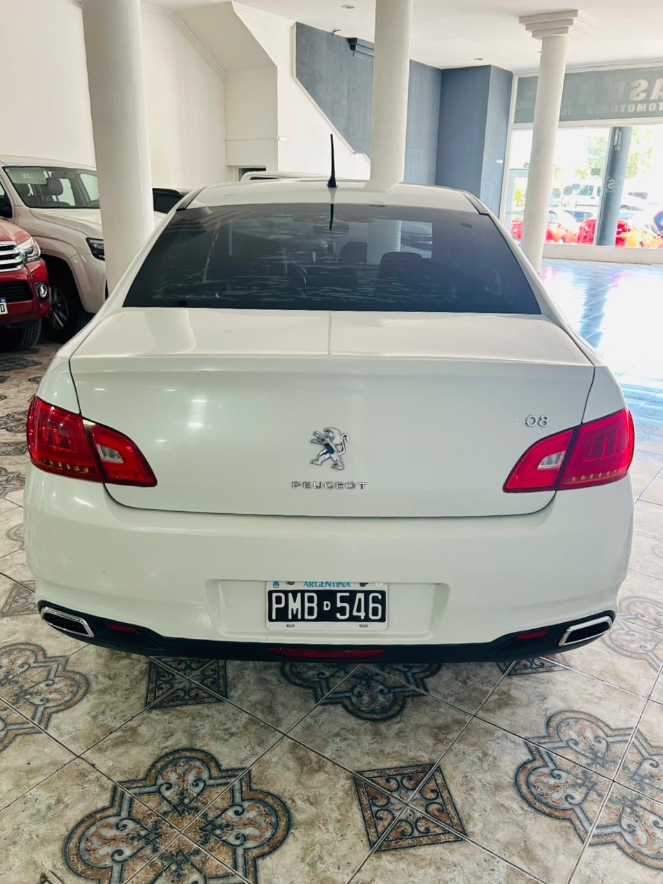 Mira esta publicación de Peugeot 408 2016 en Motordil