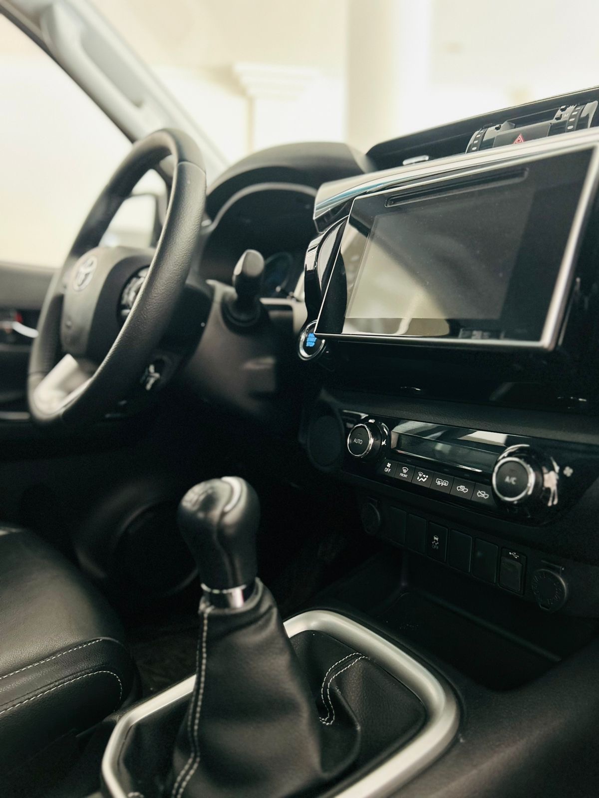 Mira esta publicación de Toyota Hilux 2018 en Motordil