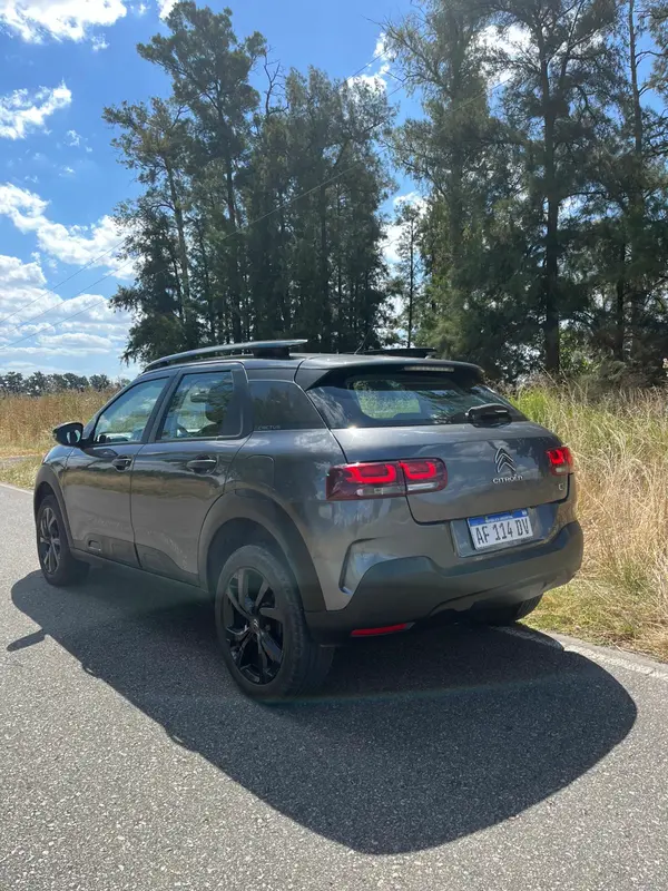 Mira esta publicación de Citroen C 4 Cactus 2022 en Motordil