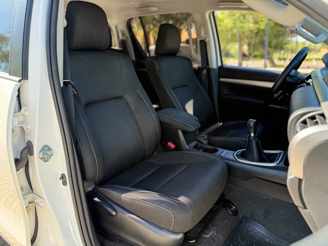 Mira esta publicación de Toyota Hilux 2025 en Motordil