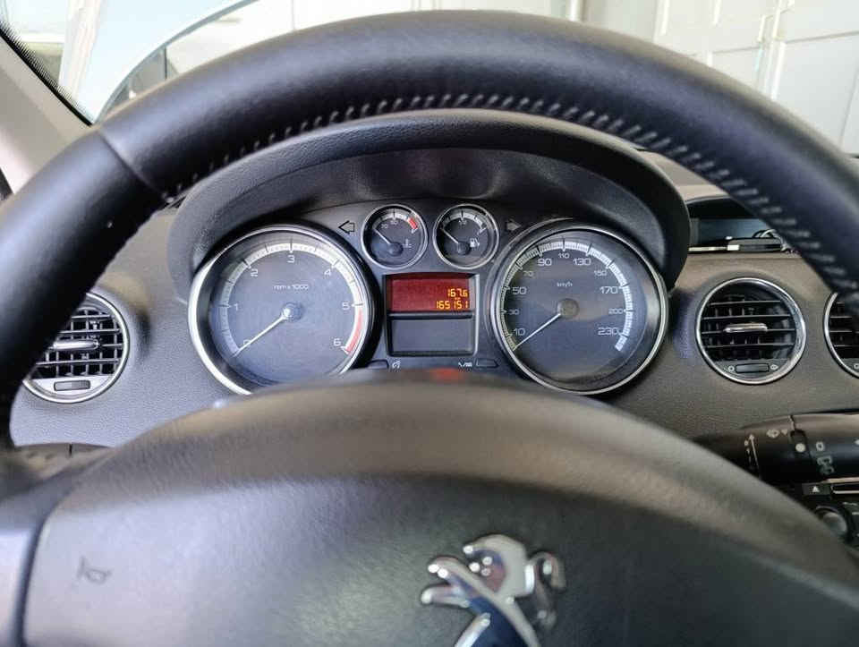 Mira esta publicación de Peugeot 308 2013 en Motordil