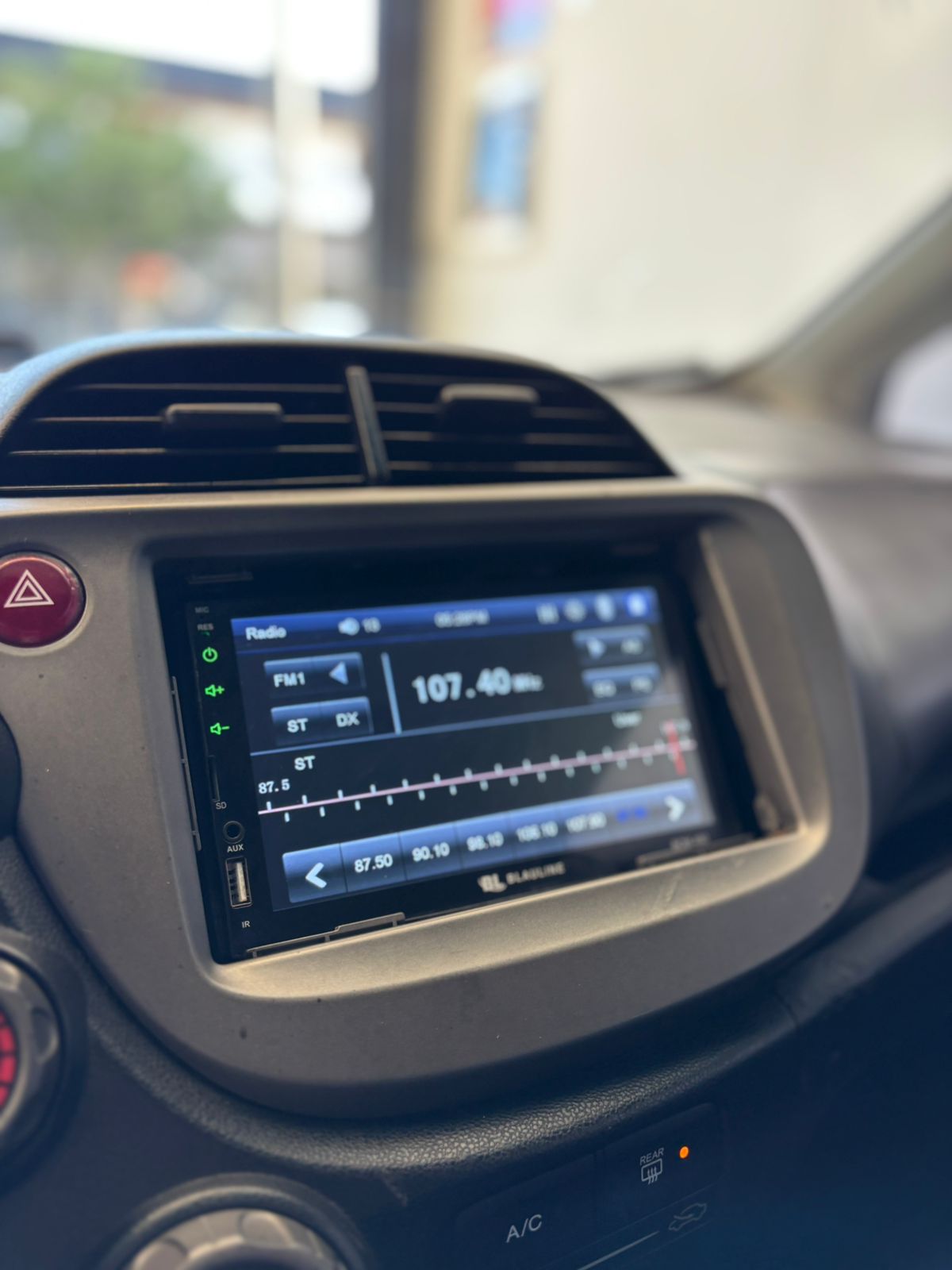 Mira esta publicación de Honda FIT 2010 en Motordil