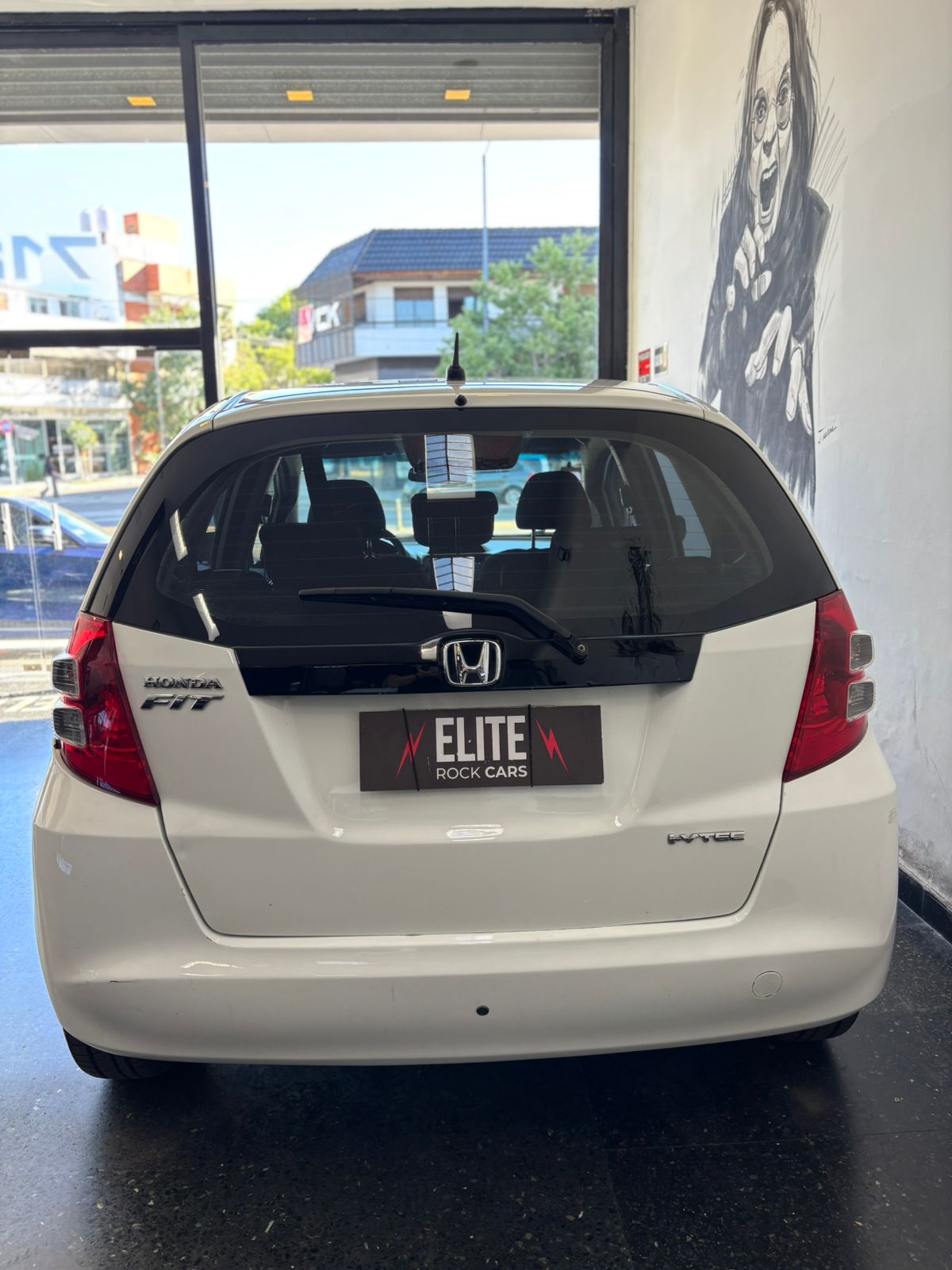 Mira esta publicación de Honda FIT 2010 en Motordil