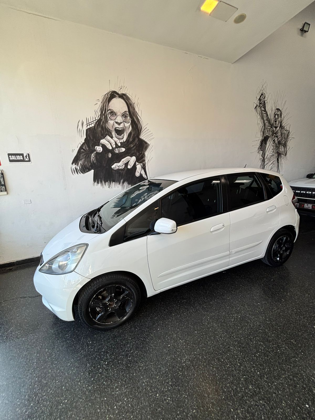 Mira esta publicación de Honda FIT 2010 en Motordil