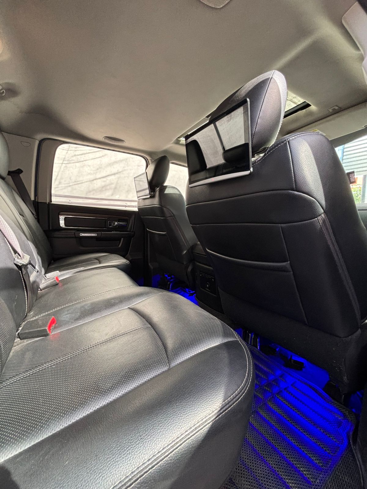 Mira esta publicación de RAM 1500 2018 en Motordil