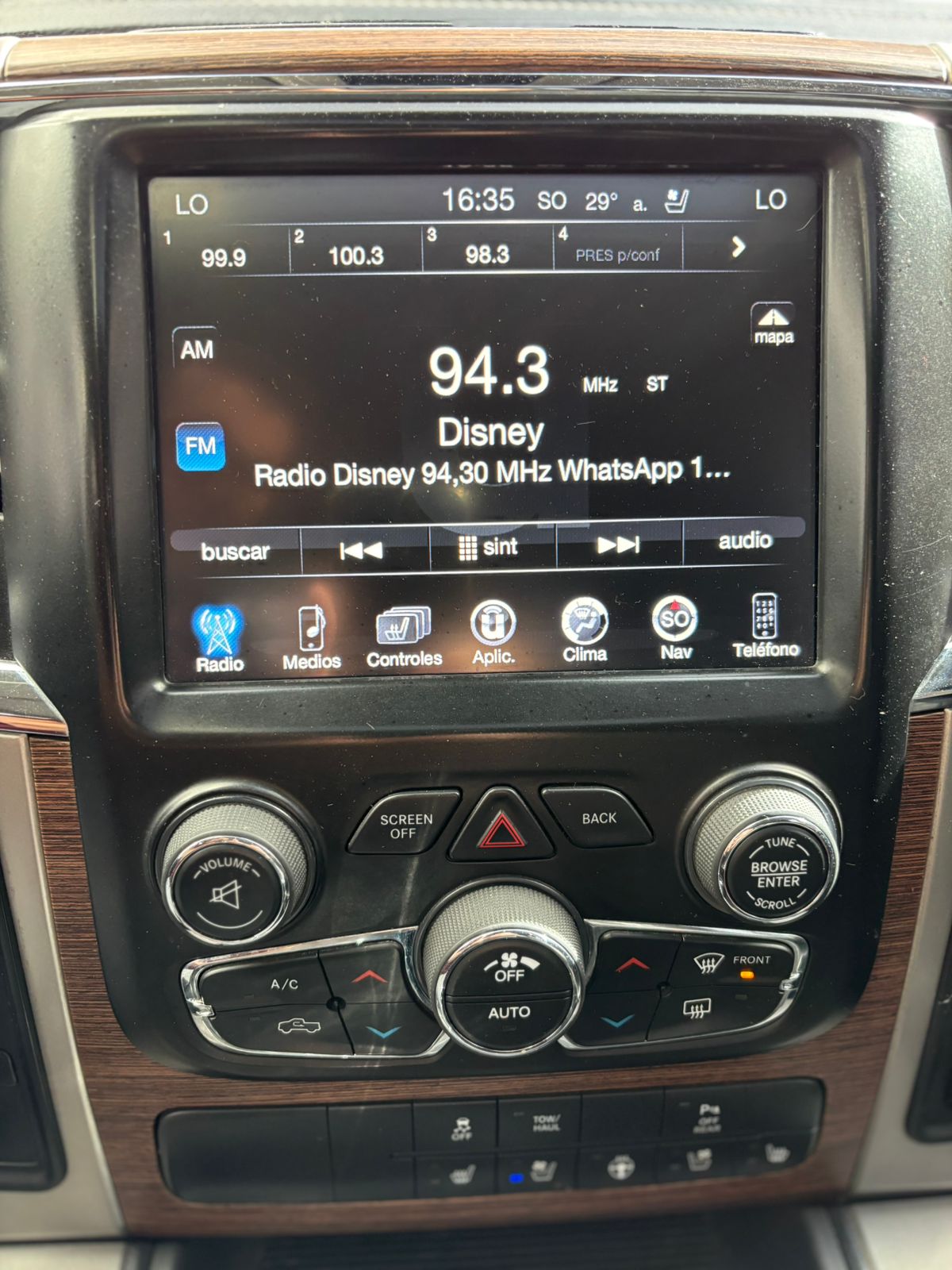 Mira esta publicación de RAM 1500 2018 en Motordil