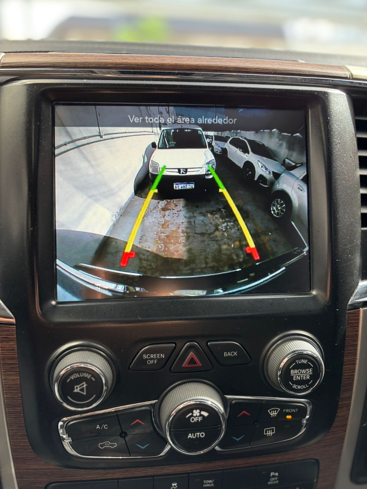 Mira esta publicación de RAM 1500 2018 en Motordil