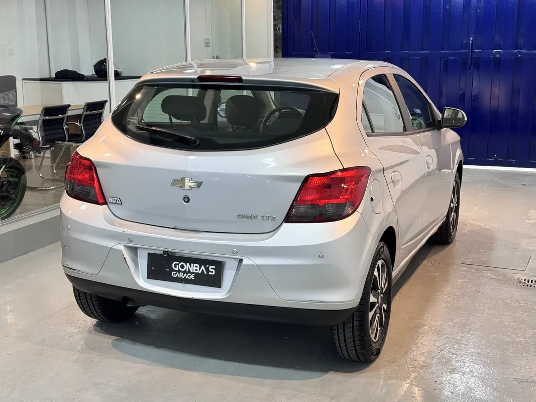 Mira esta publicación de Chevrolet Onix 2015 en Motordil