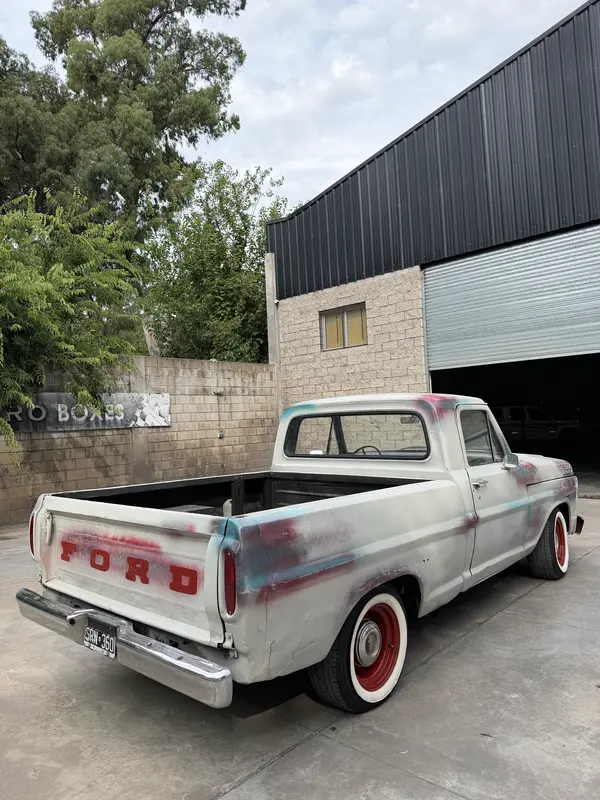 Mira esta publicación de Ford F 100 1969 en Motordil