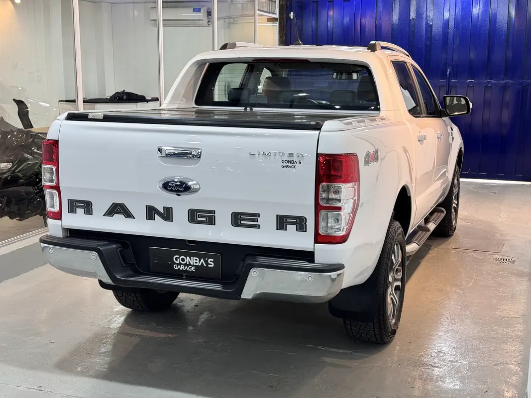Mira esta publicación de Ford Ranger 2023 en Motordil