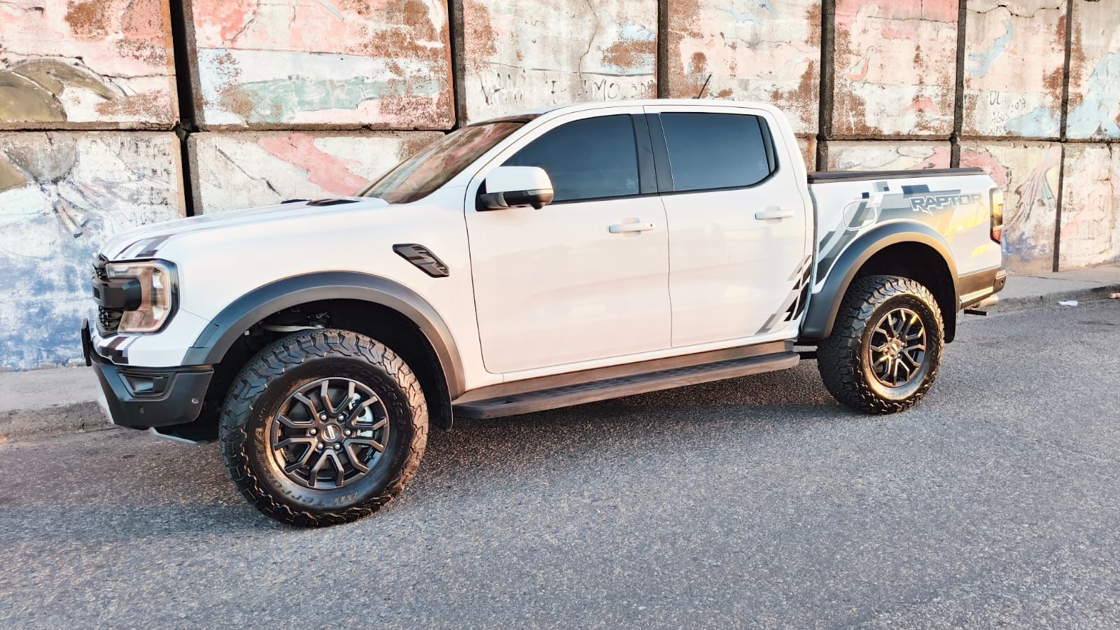 Mira esta publicación de Ford Ranger Raptor 2024 en Motordil