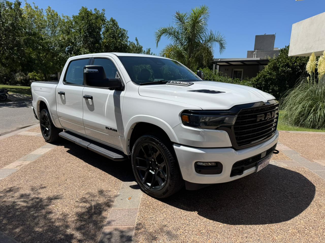 Mira esta publicación de RAM 1500 2025 en Motordil