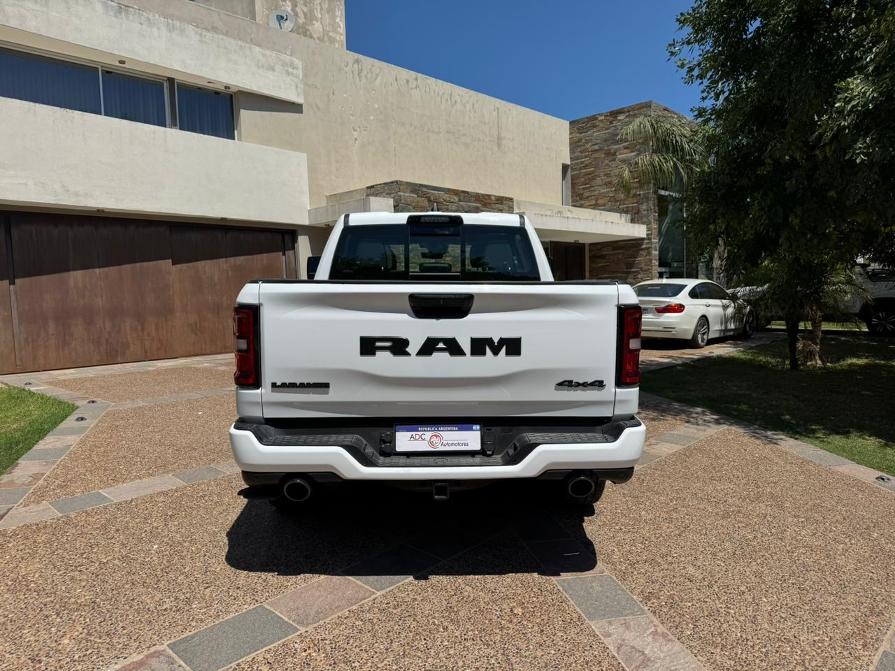 Mira esta publicación de RAM 1500 2025 en Motordil