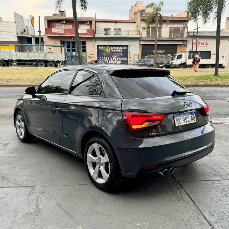 Mira esta publicación de Audi A1 2018 en Motordil