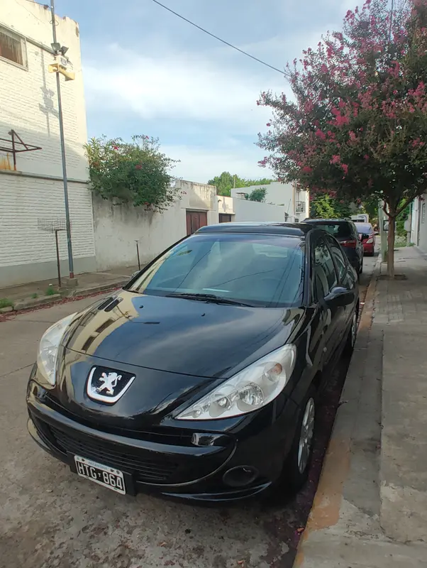 Mirá esta publicación de Peugeot 207 Compact