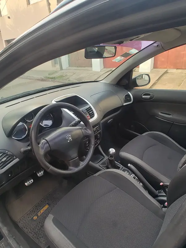 Mirá esta publicación de Peugeot 207 Compact