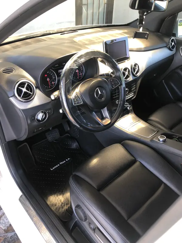 Mira esta publicación de Mercedes Benz Clase B 2018 en Motordil