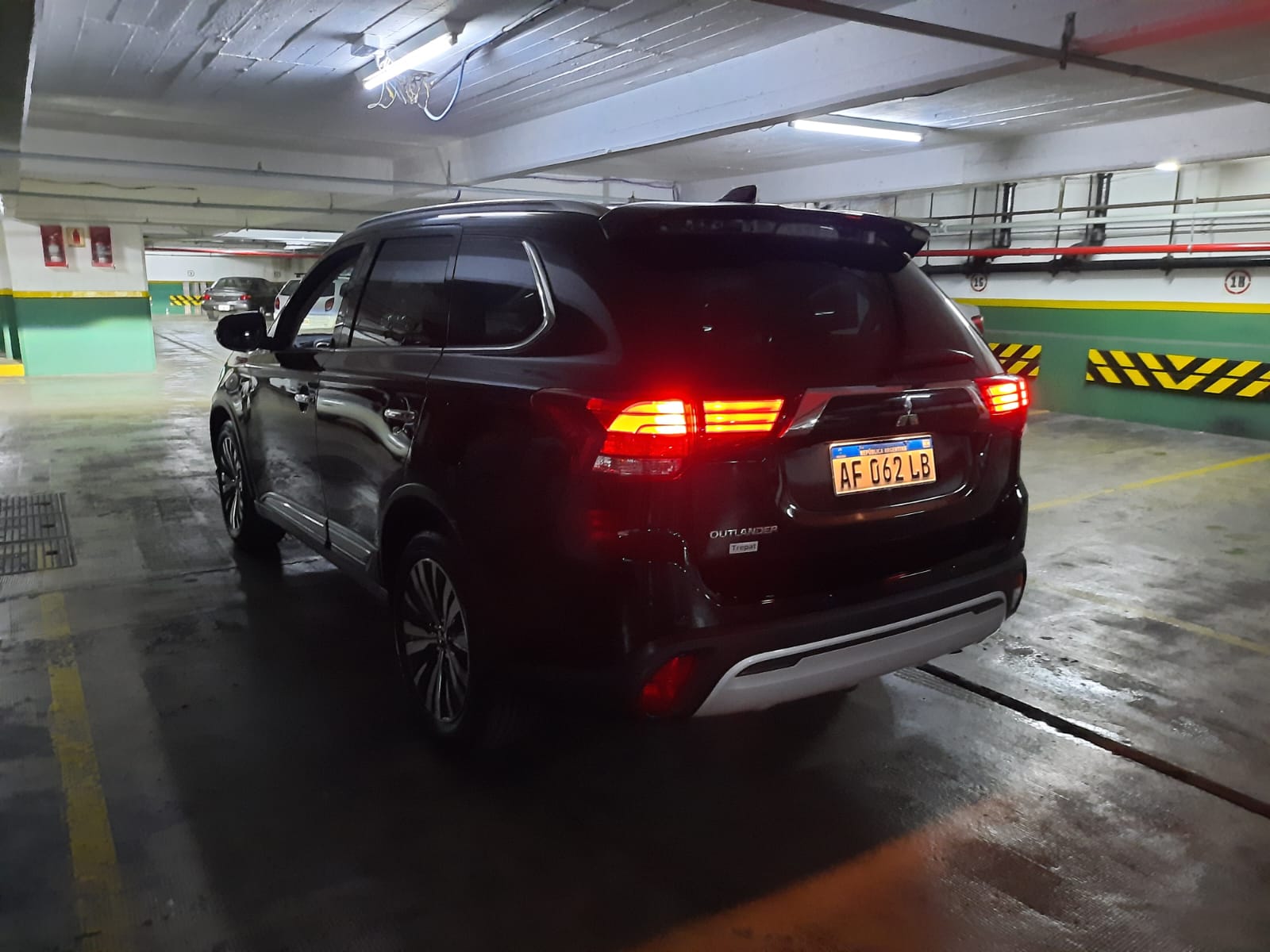 Mira esta publicación de Mitsubishi Outlander 2019 en Motordil