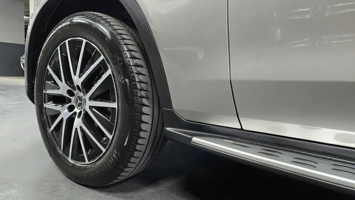 Mira esta publicación de Mercedes Benz GLC 2020 en Motordil