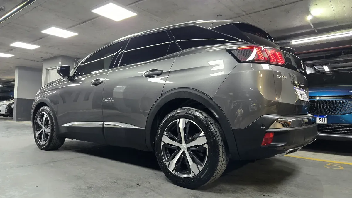 Mira esta publicación de Peugeot 3008 2024 en Motordil