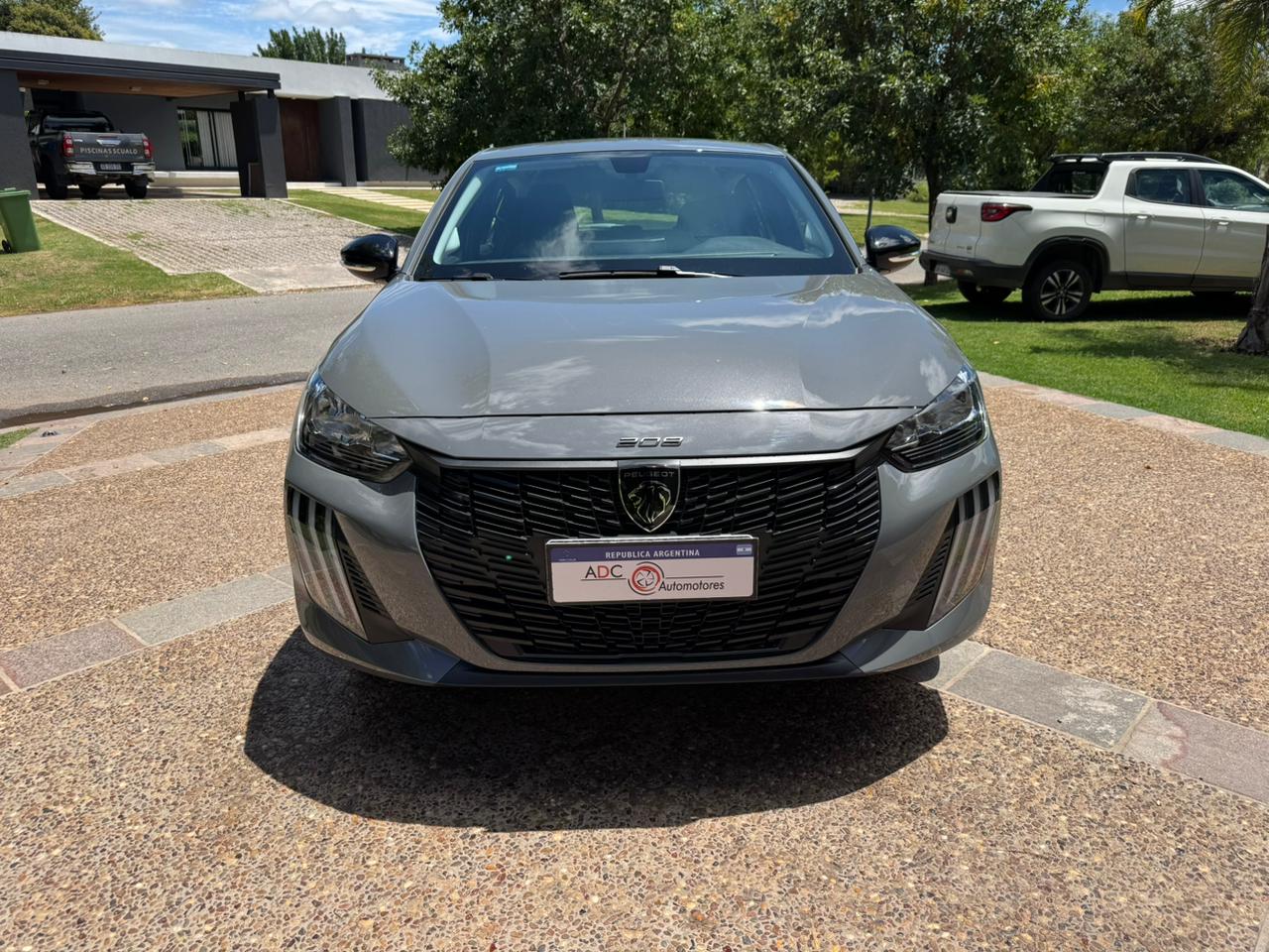 Mira esta publicación de Peugeot 208 2025 en Motordil