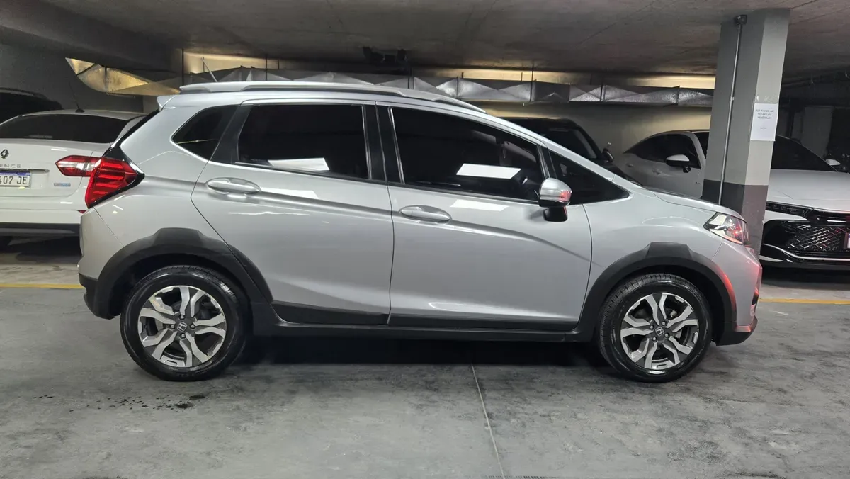 Mira esta publicación de Honda WR-V 2019 en Motordil