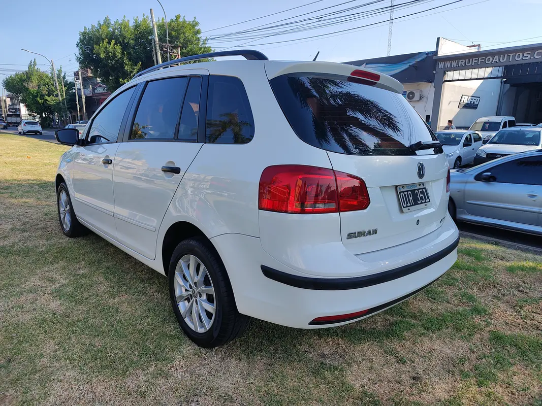 Mira esta publicación de Volkswagen Suran 2014 en Motordil