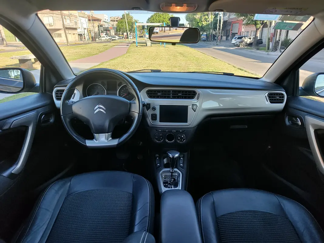 Mira esta publicación de Citroen C Elysee 2018 en Motordil