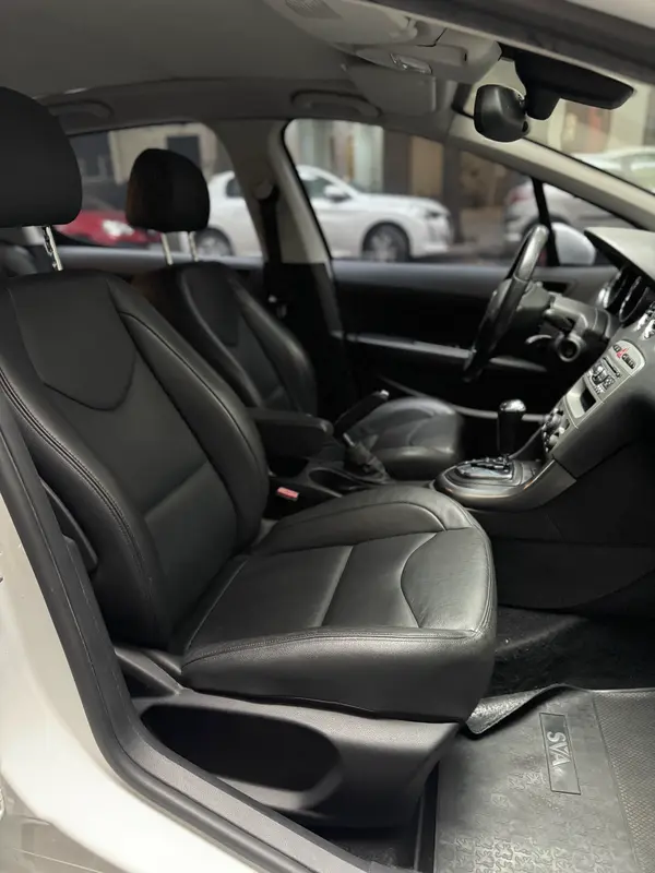 Mira esta publicación de Peugeot 308 2013 en Motordil