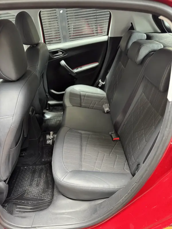 Mirá esta publicación de Peugeot 208