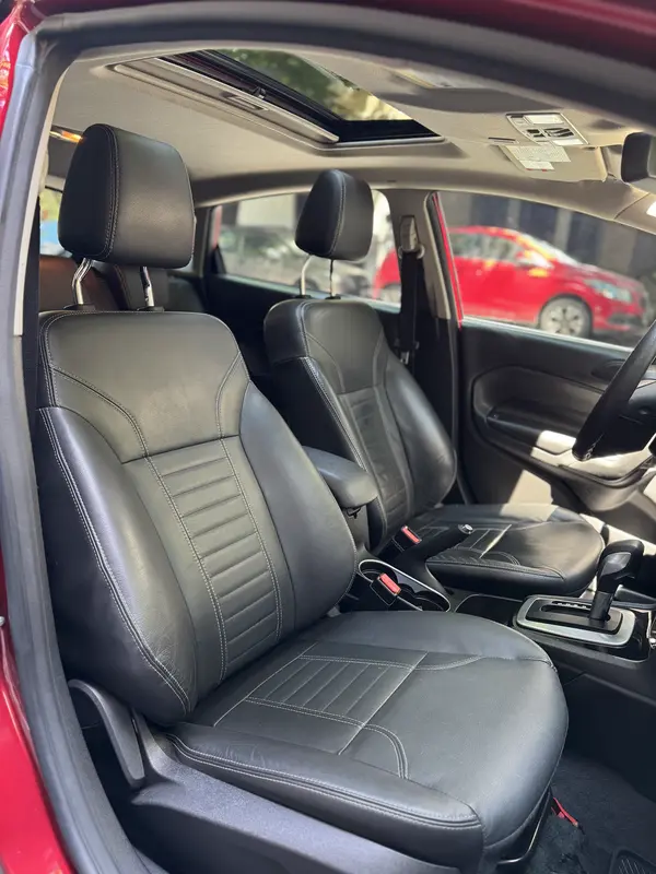 Mira esta publicación de Ford Fiesta 2017 en Motordil