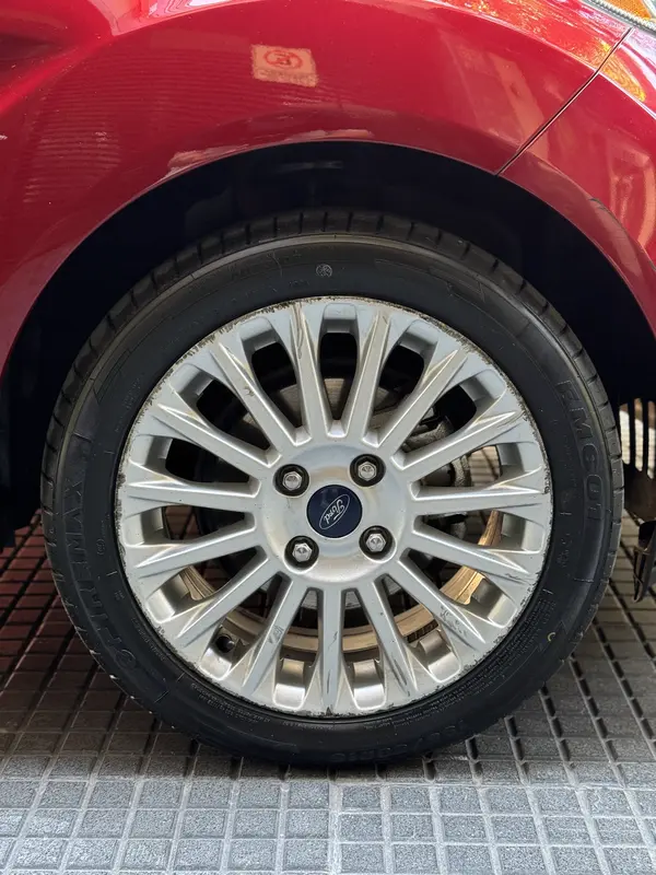 Mira esta publicación de Ford Fiesta 2017 en Motordil