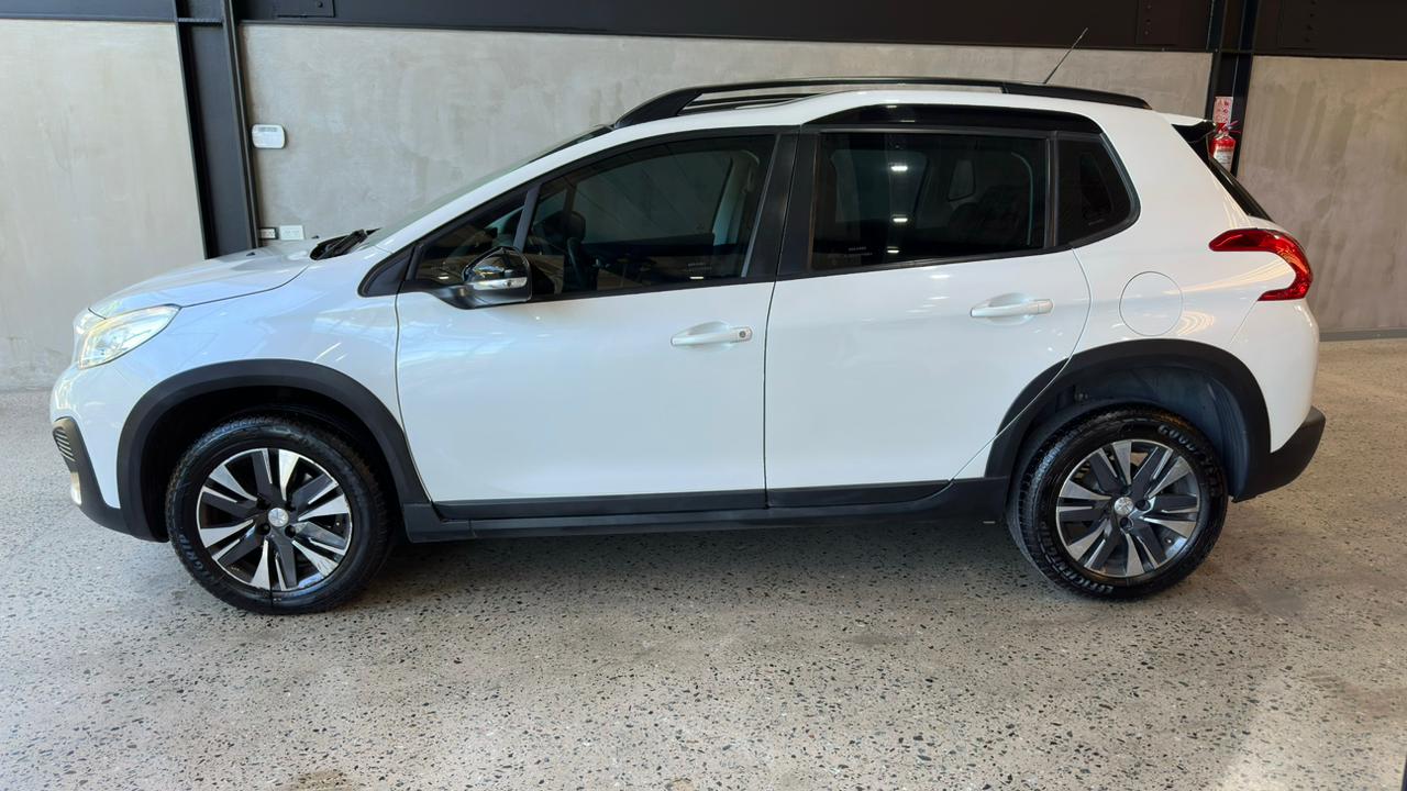 Mira esta publicación de Peugeot 2008 2019 en Motordil