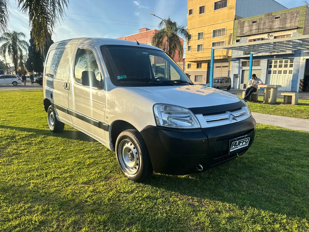 Mira esta publicación de Citroen Berlingo 2013 en Motordil
