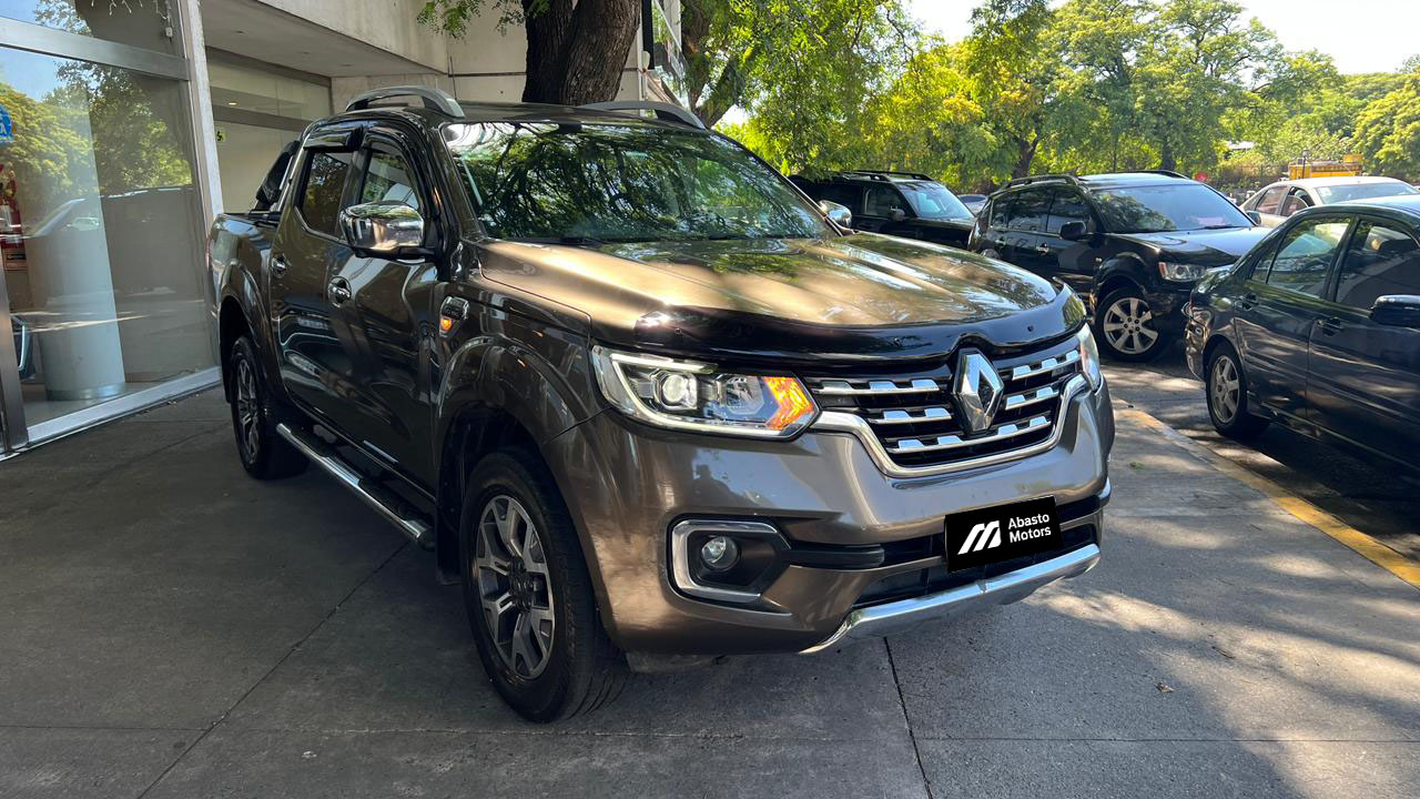 Mira esta publicación de Renault Alaskan 2021 en Motordil