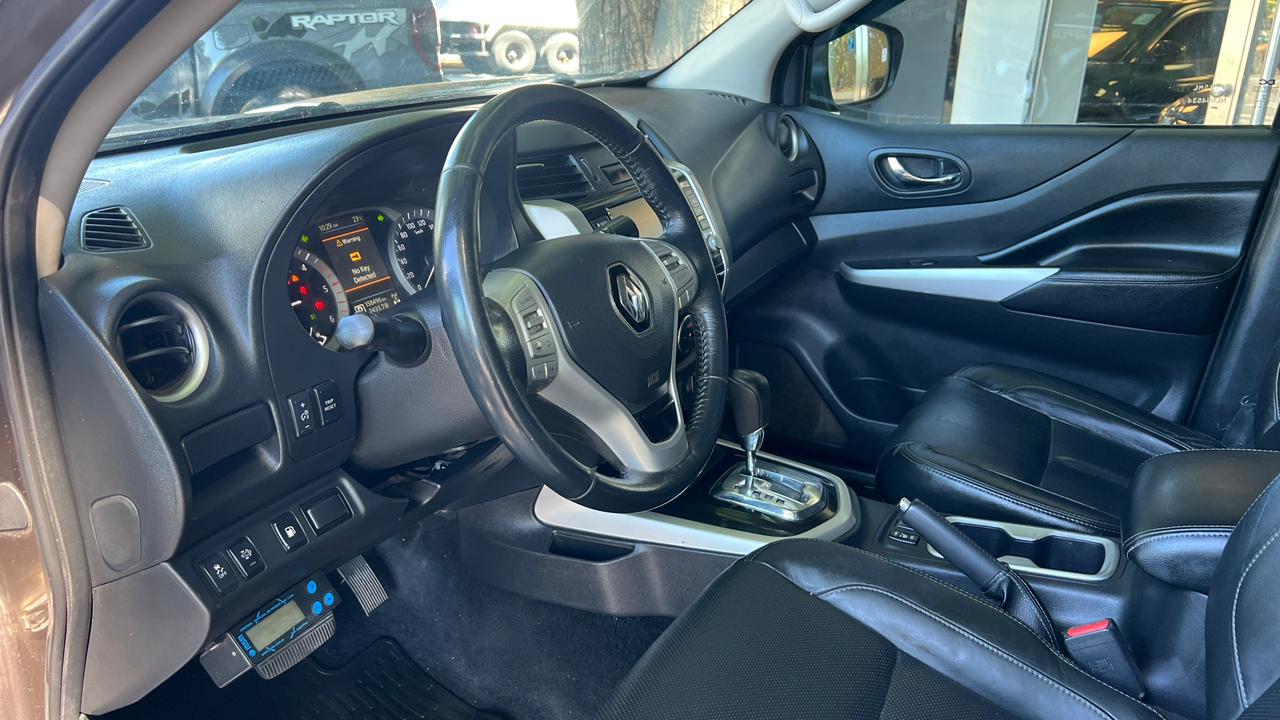 Mira esta publicación de Renault Alaskan 2021 en Motordil