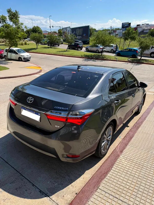 Mira esta publicación de Toyota Corolla 2017 en Motordil