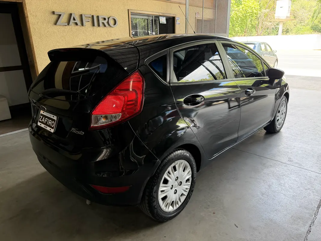 Mira esta publicación de Ford Fiesta 2014 en Motordil