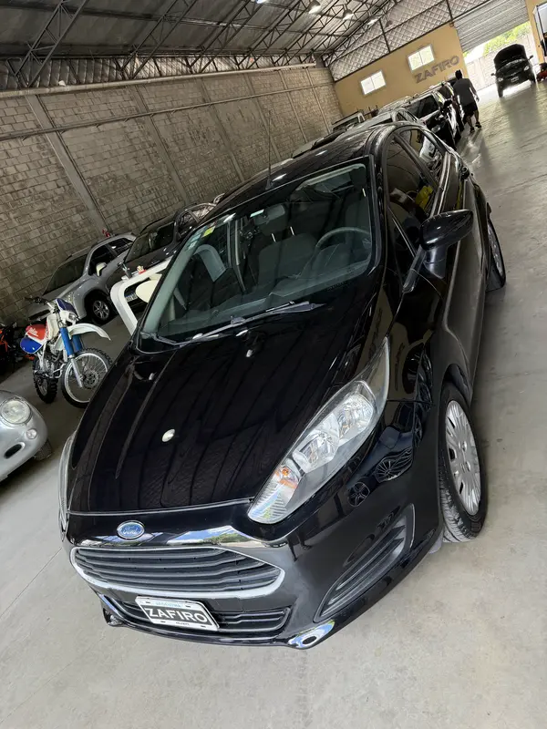 Mira esta publicación de Ford Fiesta 2014 en Motordil