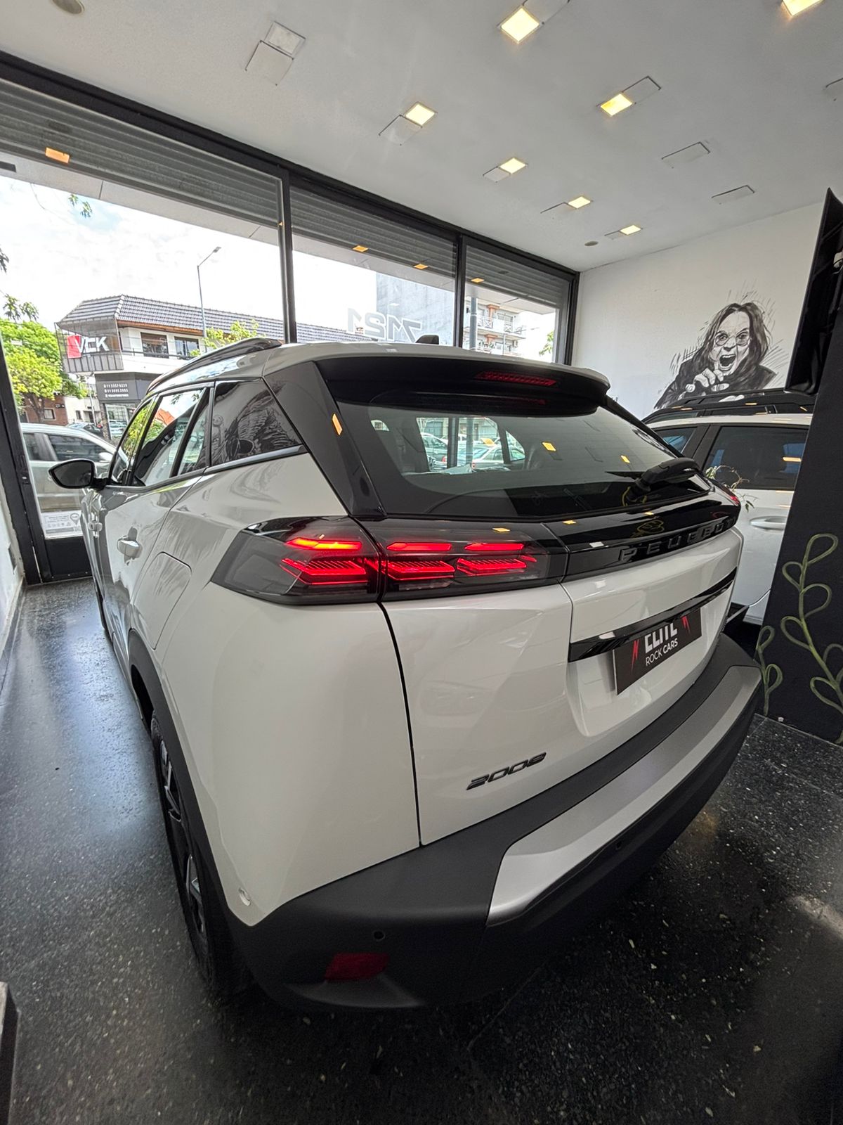 Mira esta publicación de Peugeot 2008 2026 en Motordil