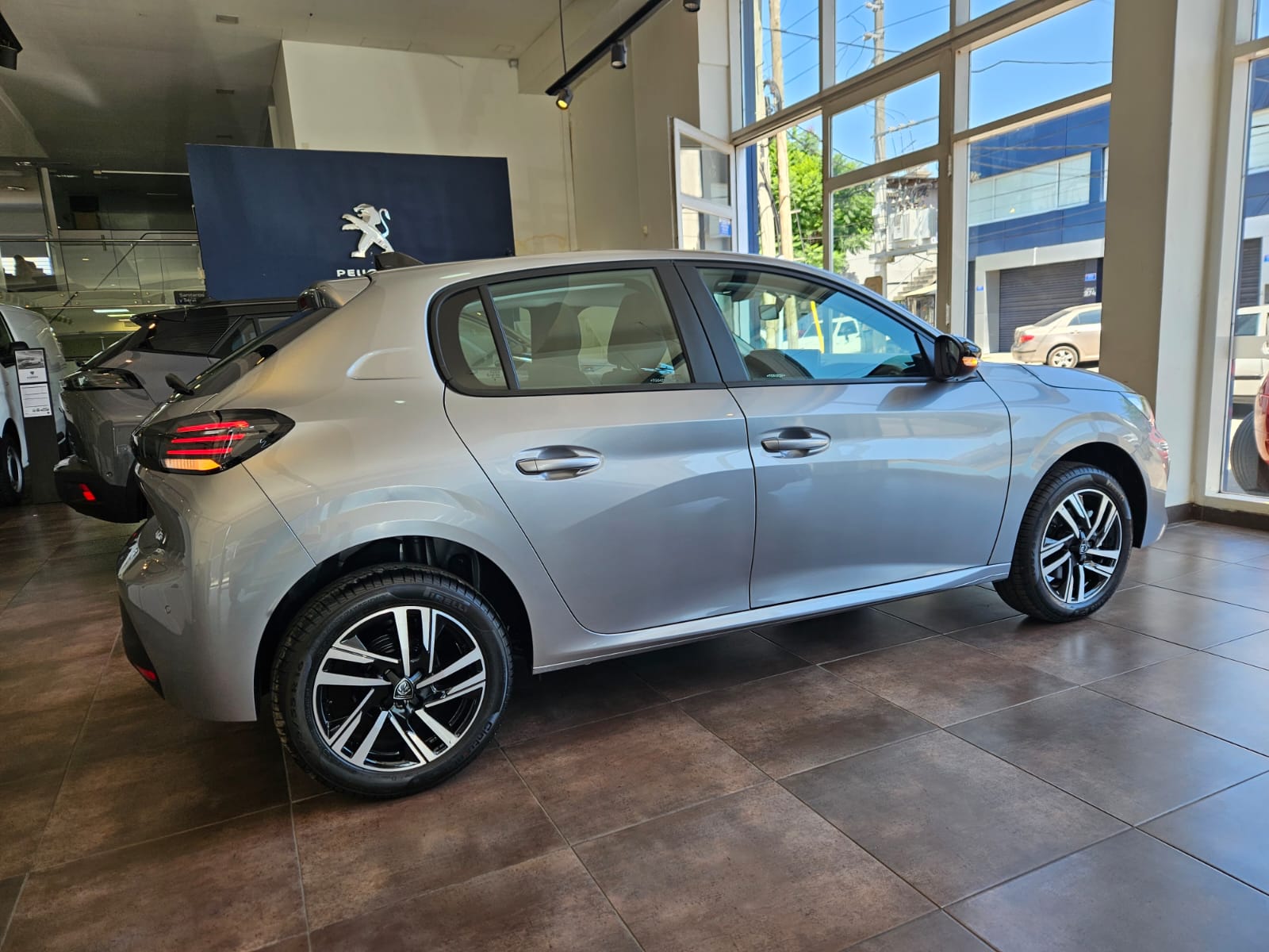 Mira esta publicación de Peugeot 208 2026 en Motordil