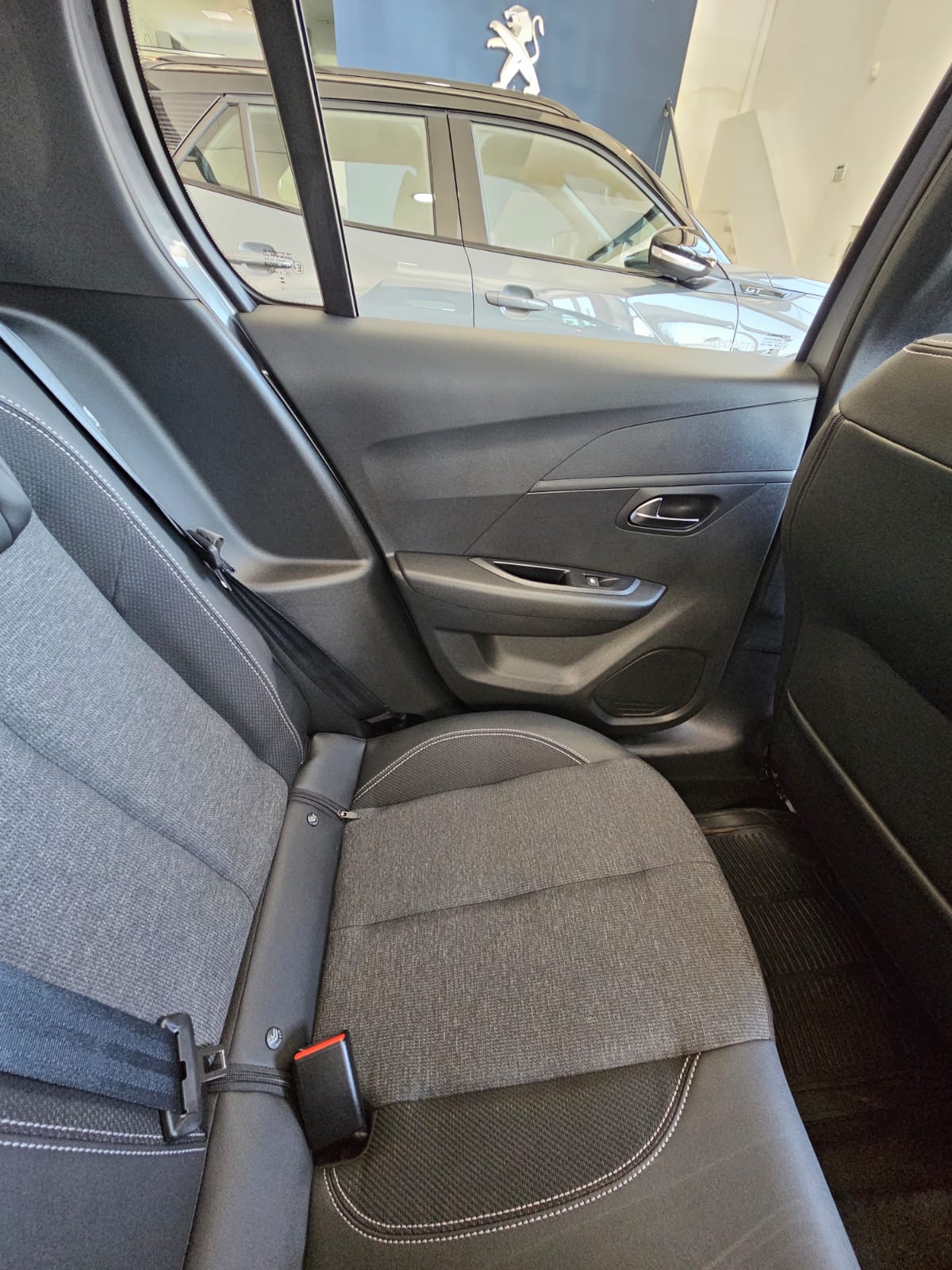 Mira esta publicación de Peugeot 208 2026 en Motordil