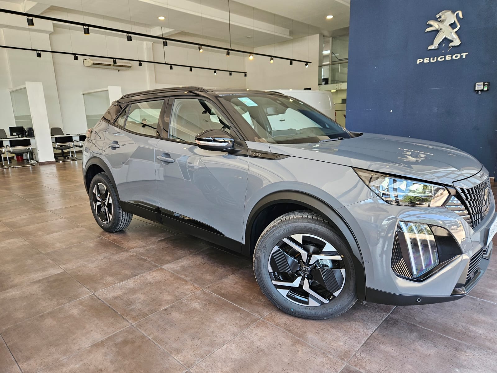 Mira esta publicación de Peugeot 2008 2026 en Motordil