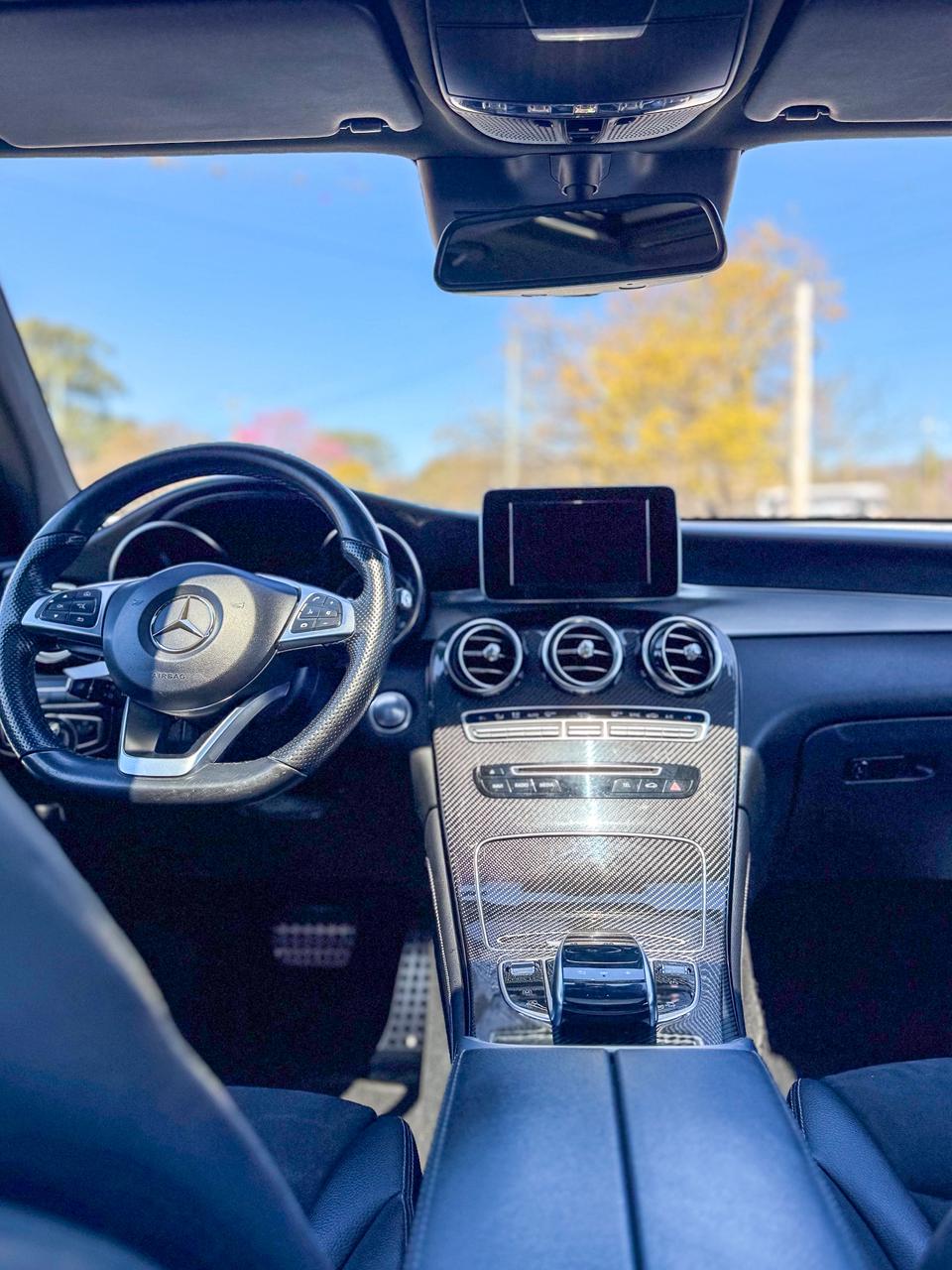 Mira esta publicación de Mercedes Benz GLC 2018 en Motordil