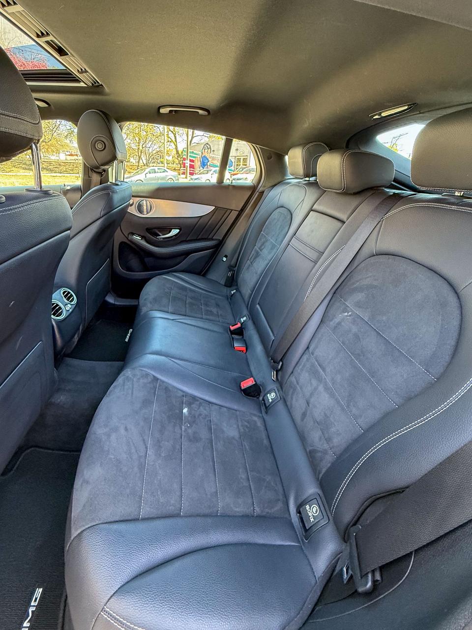 Mira esta publicación de Mercedes Benz GLC 2018 en Motordil