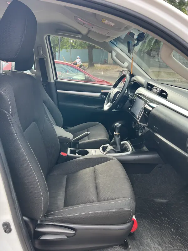 Mira esta publicación de Toyota Hilux 2022 en Motordil